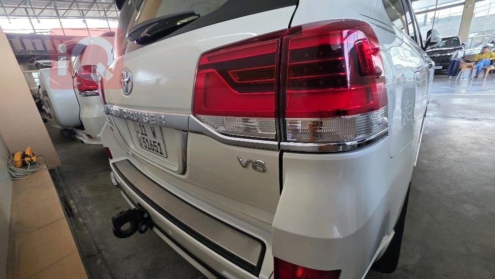 تويوتا لاندكروزر